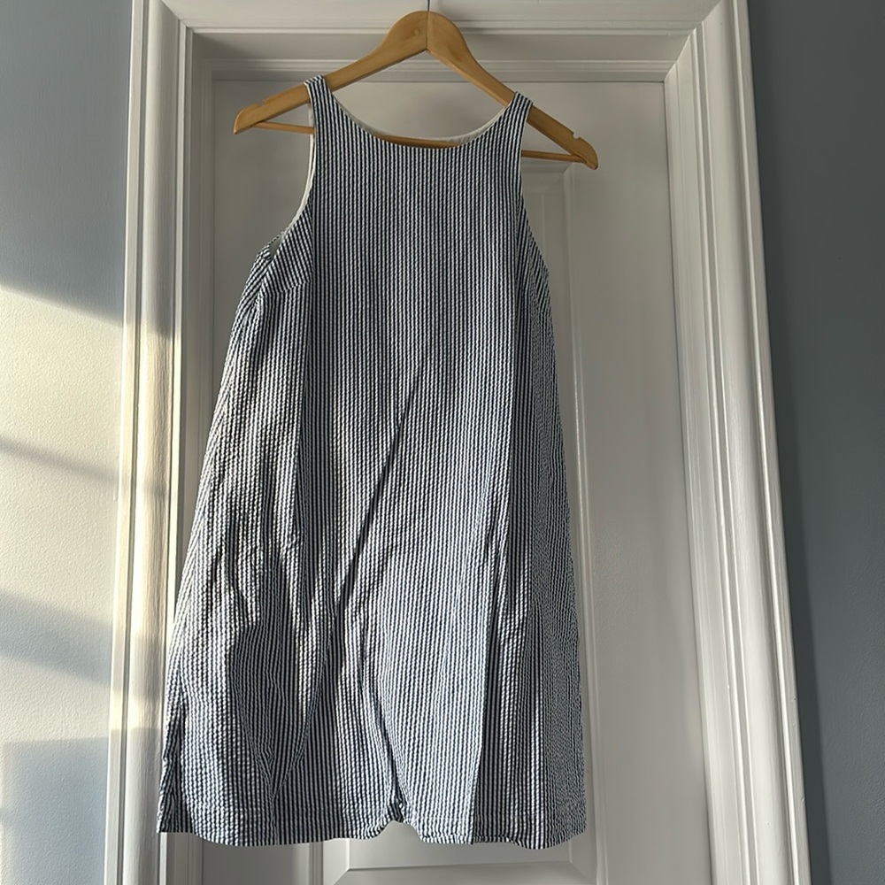Vineyard Vines seersucker shift